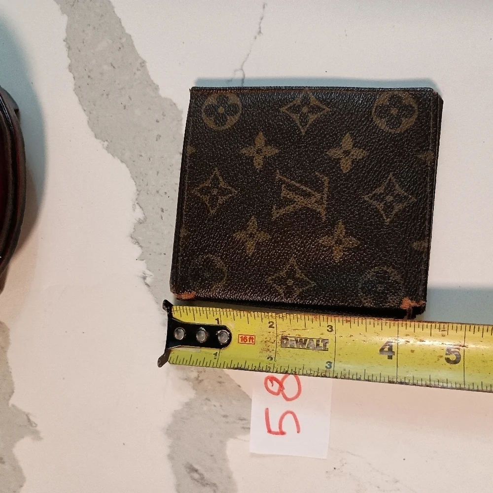 Authentic Louis Vuitton Monogram Billfold Wallet/ Card Holder